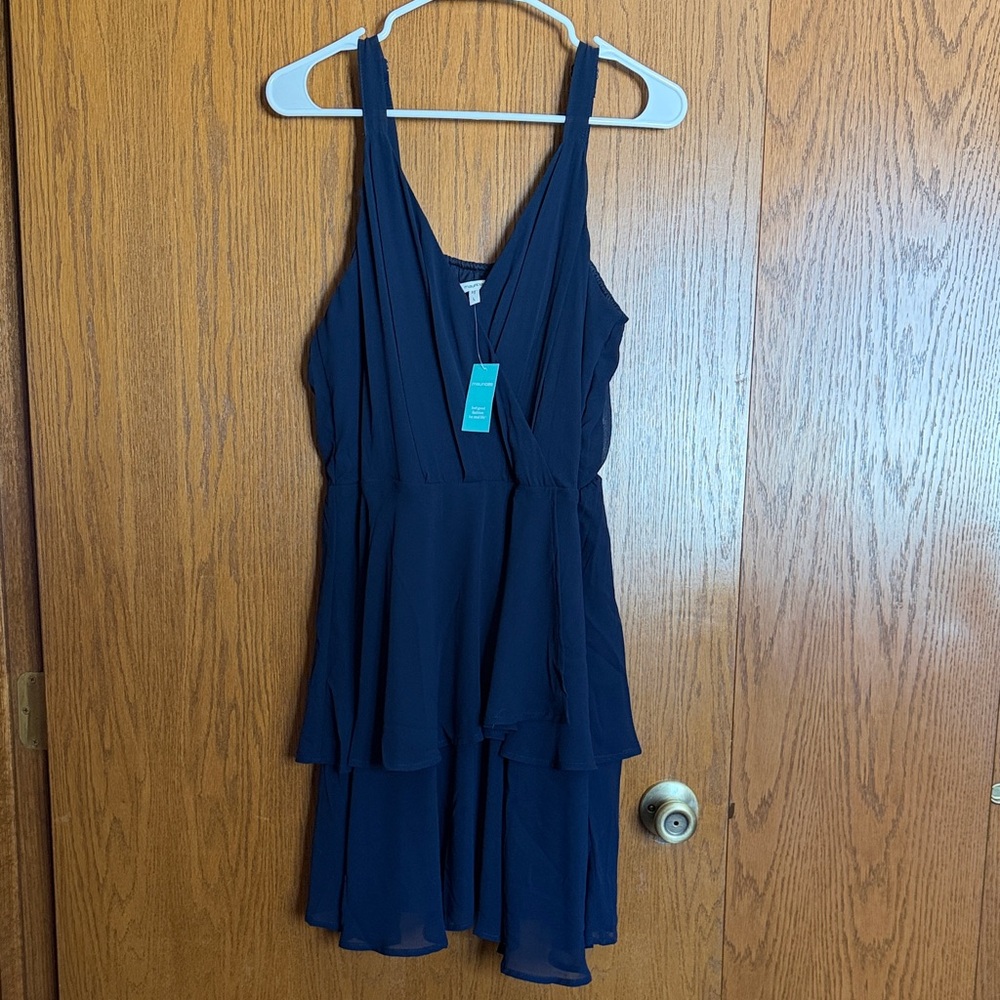 NWT Elegant Navy Blue Sleeveless Dress